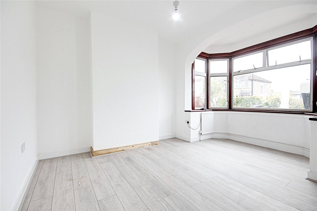 Property photo 1 of 10 Picture No. 01