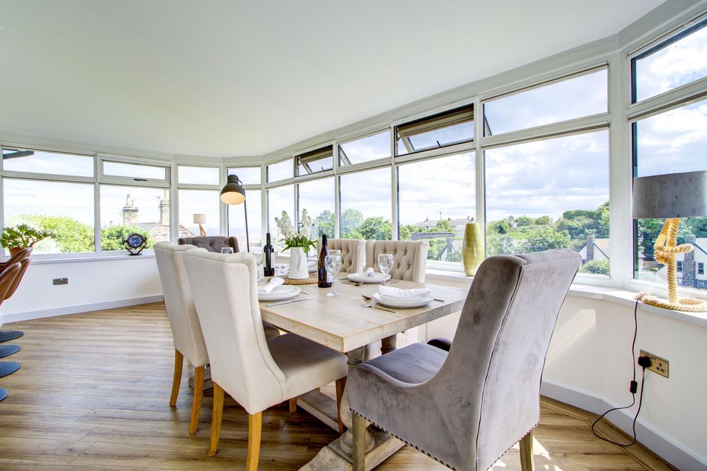 Property photo 3 of 35 Dining Space