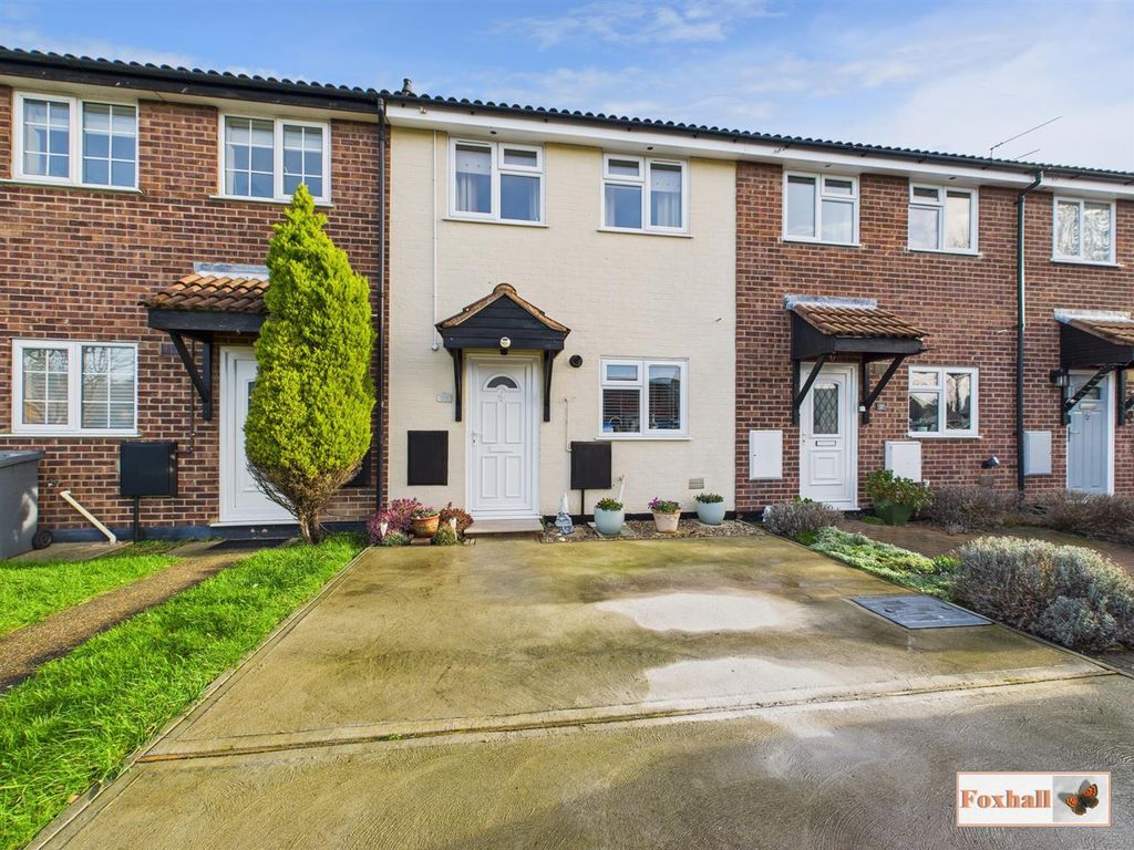 Property photo 1 of 13 Front Garden