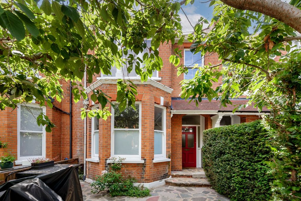 Property photo 1 of 13