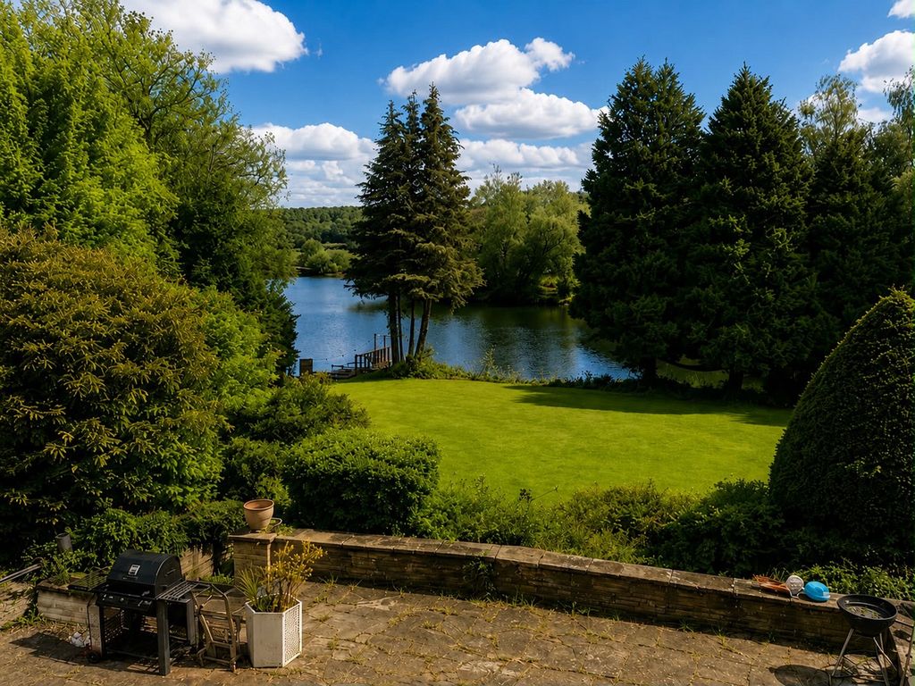 Property photo 2 of 4