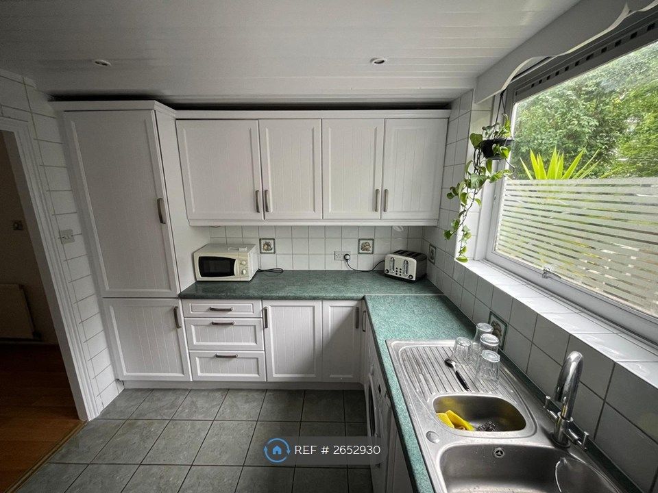 Property photo 3 of 20