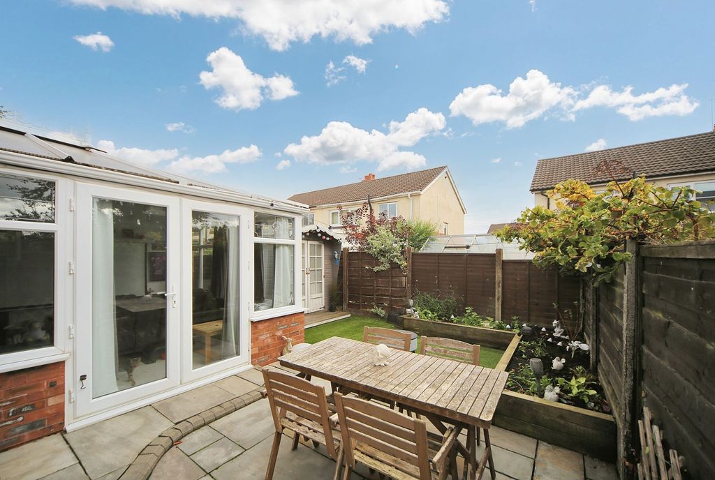 Property photo 2 of 24