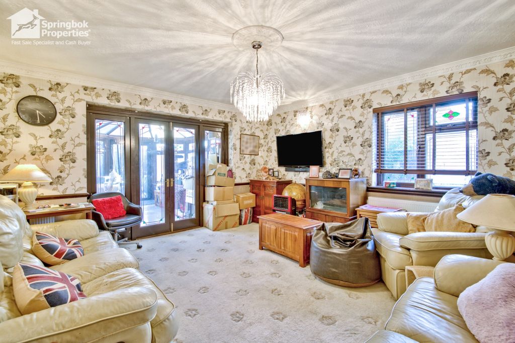 Property photo 3 of 19 Image 3