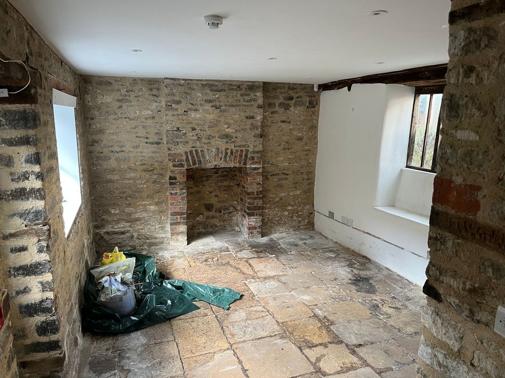 Property photo 2 of 3