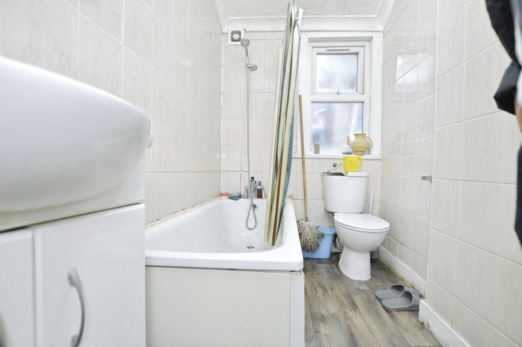 Property photo 3 of 12 56B3Adc6-_Dsc0977.Jpg