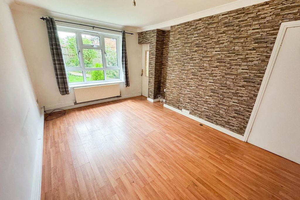 Property photo 2 of 11 2.Jpg