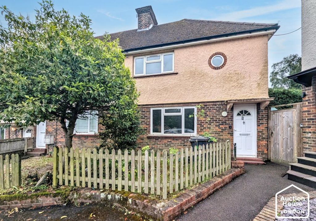 Property photo 1 of 17