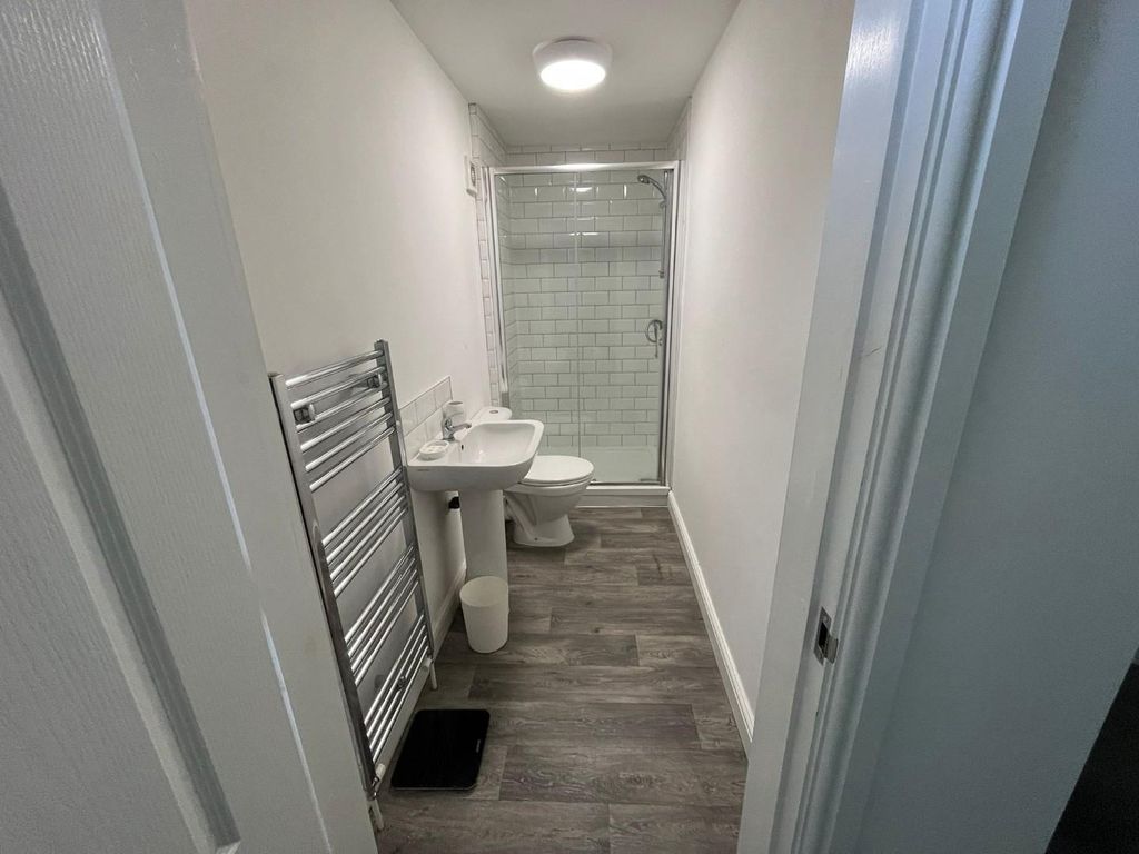 Property photo 2 of 3 1000018890.Jpg