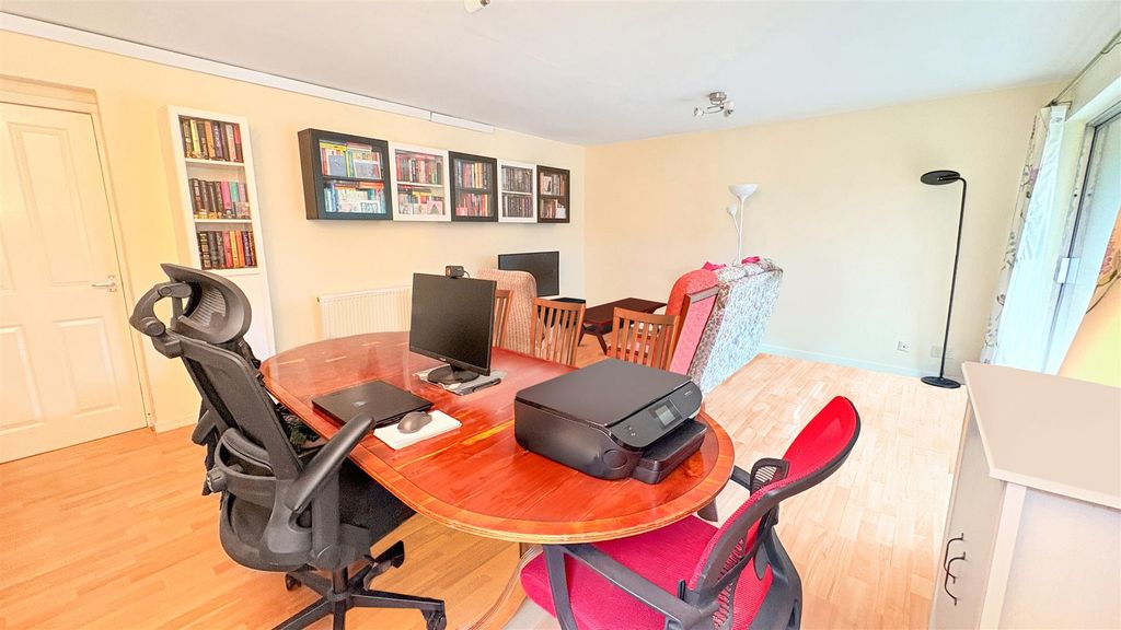 Property photo 3 of 12 Living Room