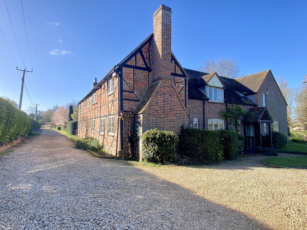 Property photo 1 of 47