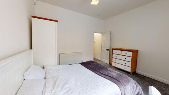 Property photo 3 of 9 9102746.Jpg