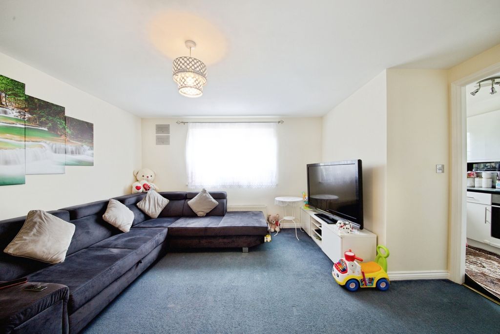 Property photo 2 of 8 Pbox-Img.Jpg