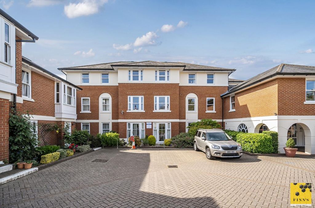 Property photo 1 of 11 c1B35664-Ff3F-4397-9E2B-78567B2E1F21.Jpg