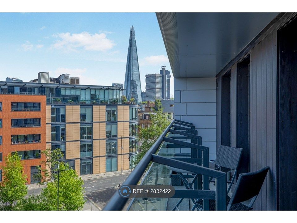 Property photo 2 of 11 Private Balcony With Views Of The Shard