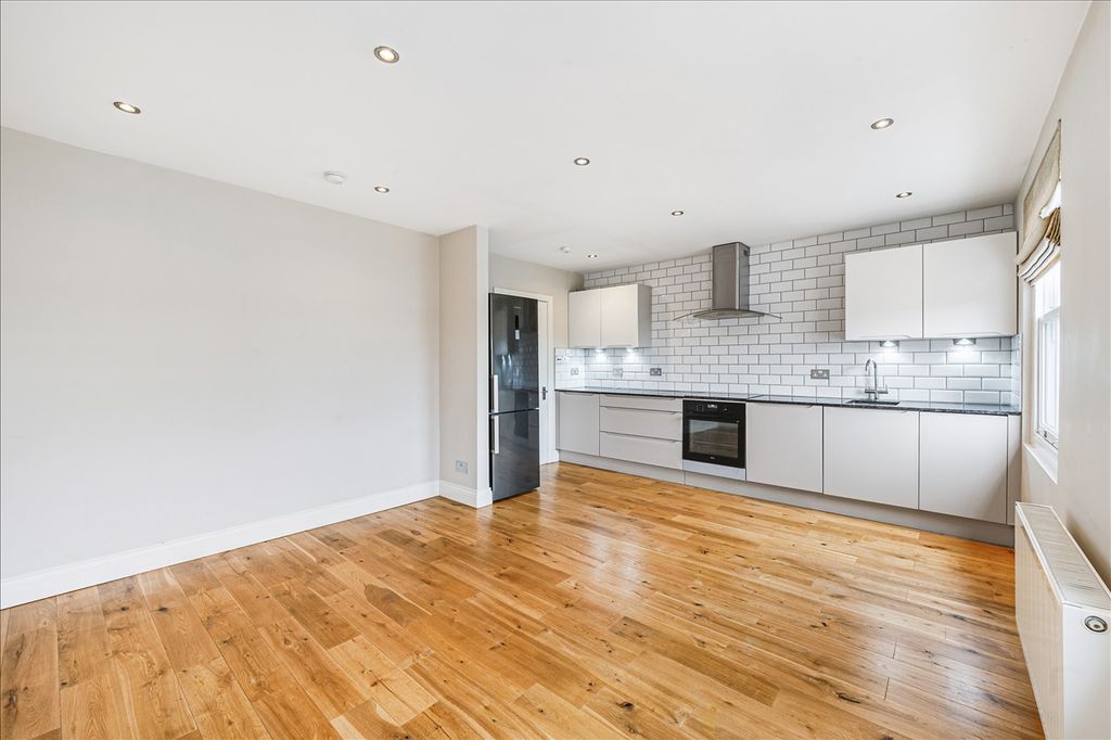 Property photo 1 of 9 Main Picture