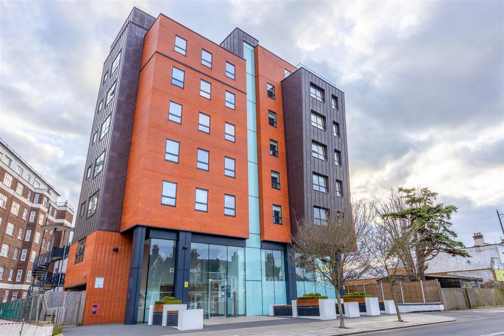 Property photo 1 of 18 Front.Jpg