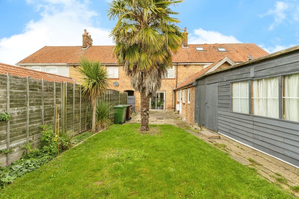 Property photo 1 of 17 Photo