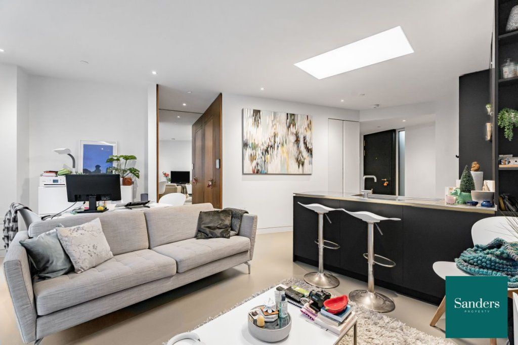 Property photo 2 of 26