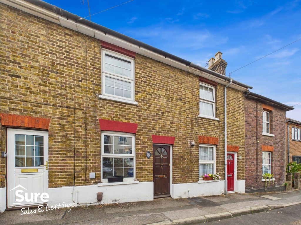 Property photo 1 of 15 1004050