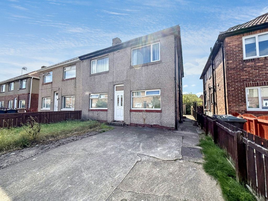 Property photo 1 of 12