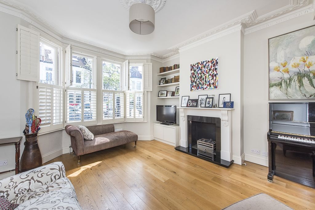 Property photo 2 of 20 66-Winchendon-Roa...