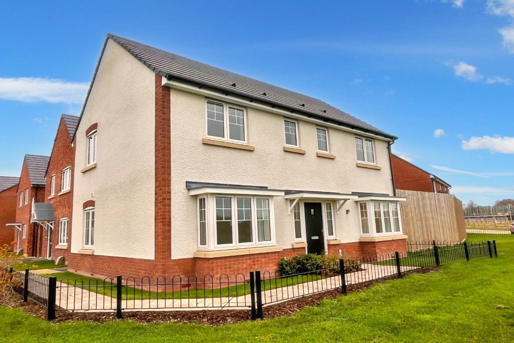Property photo 1 of 11 Montgomery Ashleworth Style White (Portal Size)