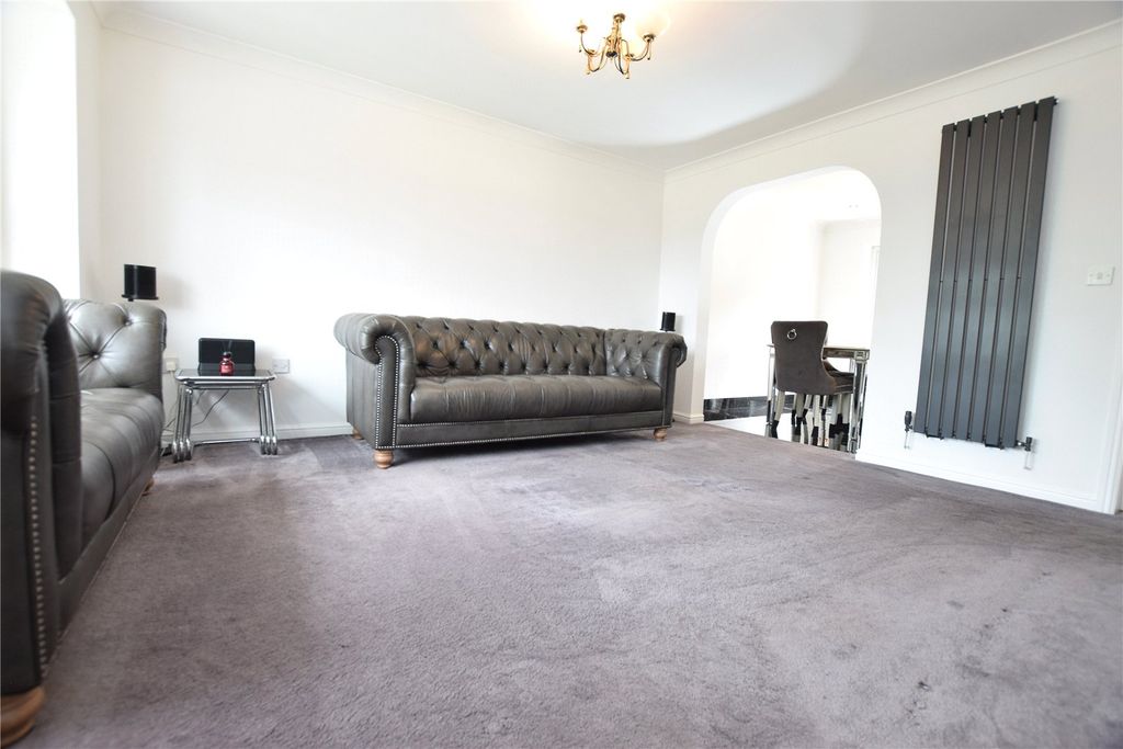 Property photo 2 of 20 Picture No. 29