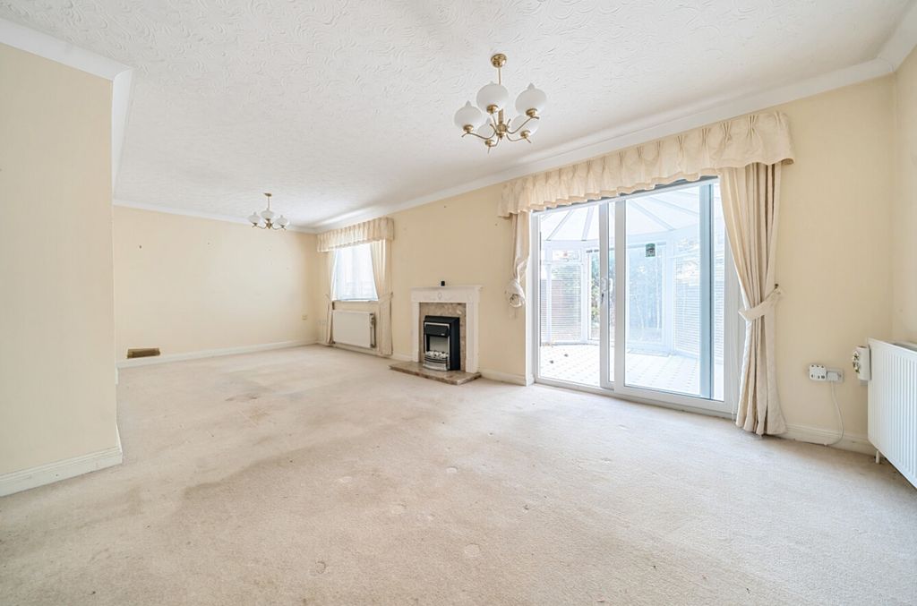 Property photo 2 of 17 1218816 (3)
