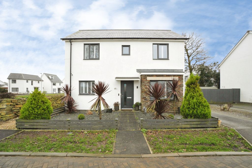 Property photo 1 of 20