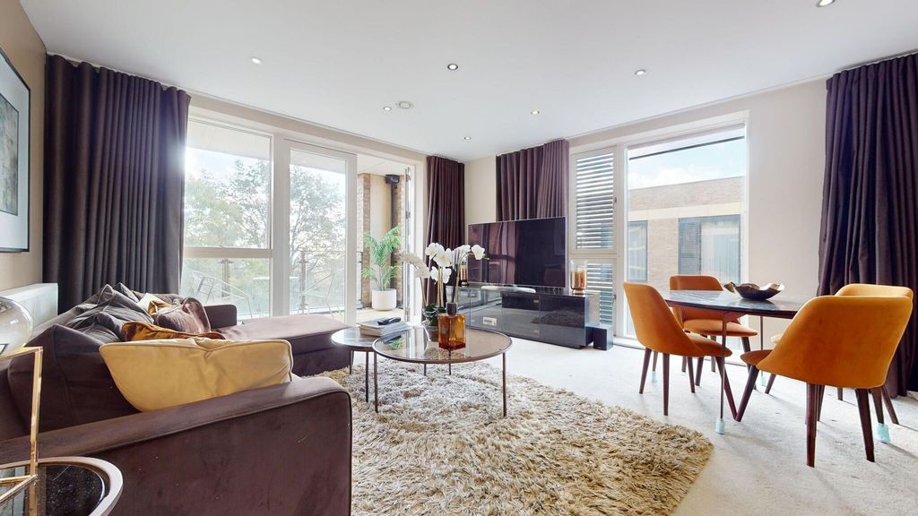 Property photo 1 of 19