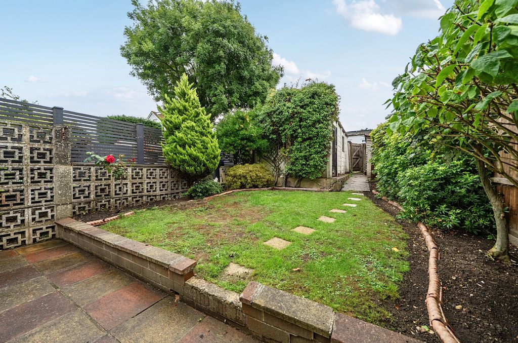 Property photo 3 of 19 1521860-15-6Aabb2...