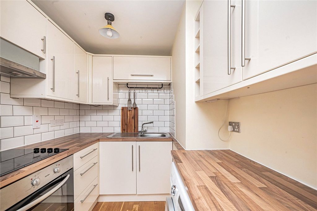 Property photo 2 of 11 Picture No. 11