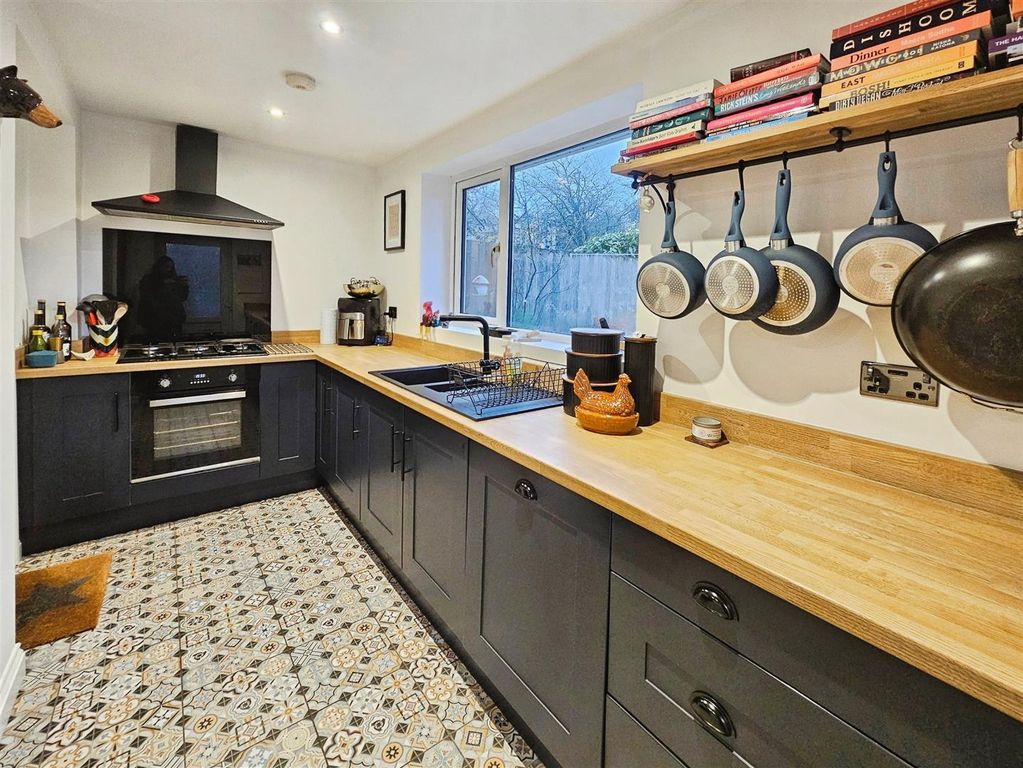 Property photo 3 of 36 A056Bd0c-20251104_153810.Jpg