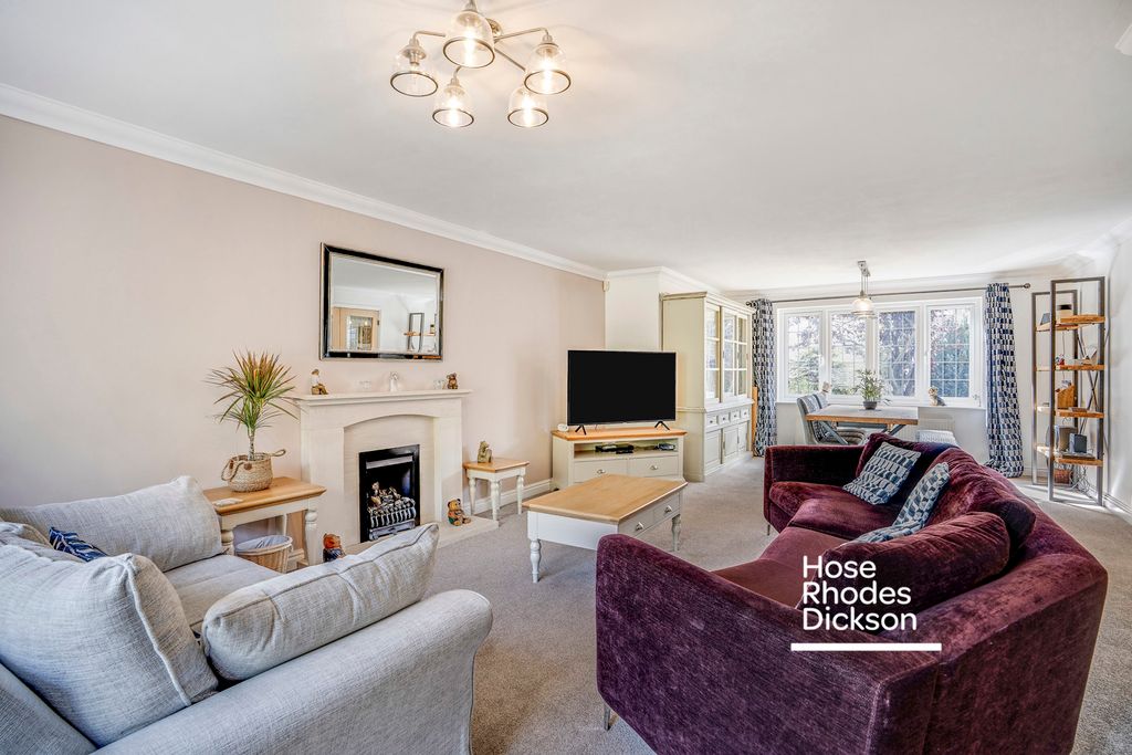 Property photo 3 of 51 Pbox-Img.Jpg