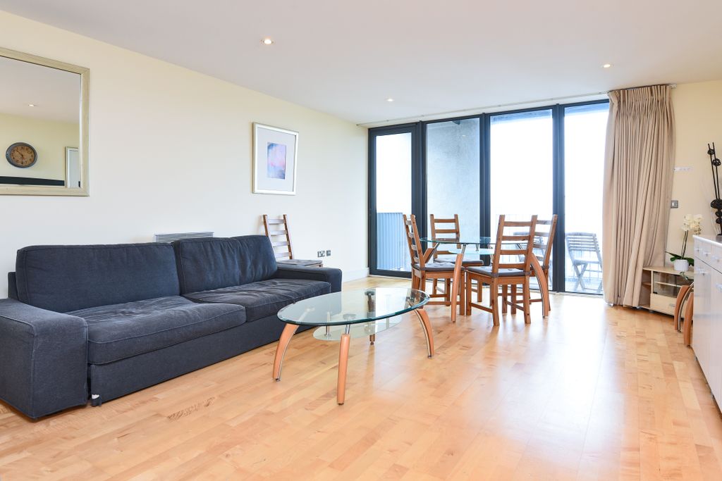 Property photo 2 of 8 260374 (6)