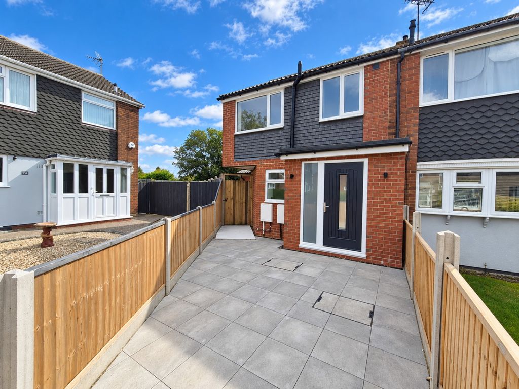 Property photo 3 of 11 5529102