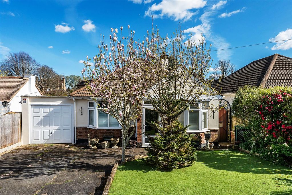 Property photo 1 of 29 41-Beresford-Road-31.Jpg