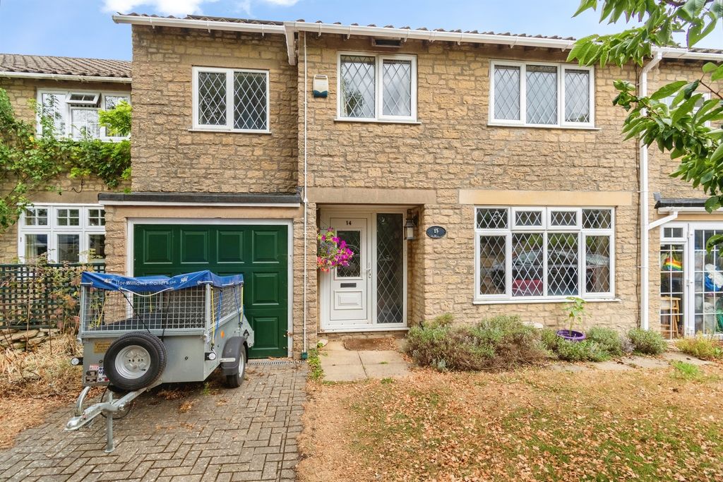 Property photo 1 of 18