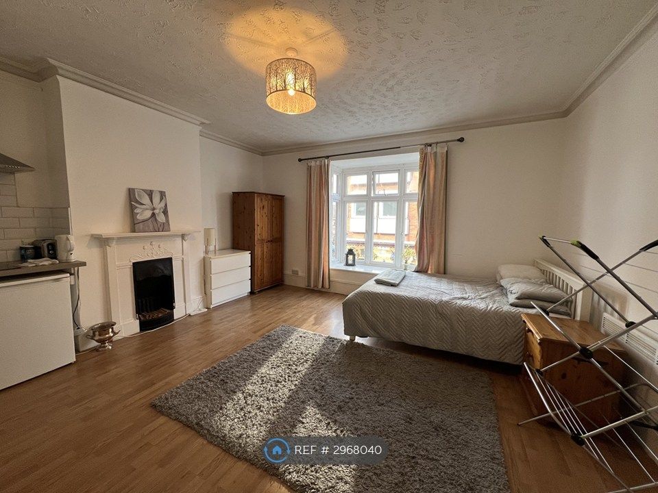 Property photo 1 of 4