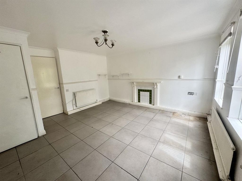 Property photo 3 of 17 Img_1537.Jpg