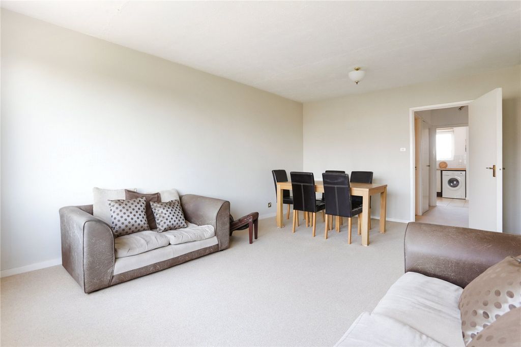 Property photo 3 of 11 Reception Room