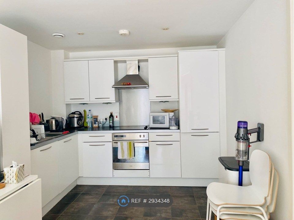 Property photo 2 of 7 Open Plan Kitchen