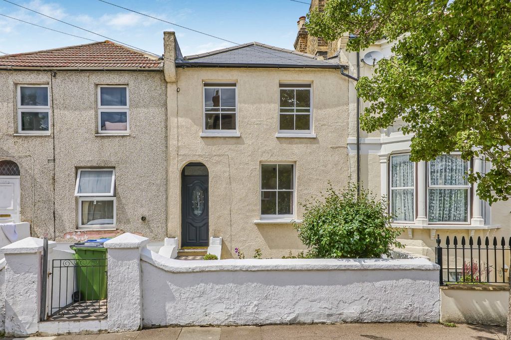 Property photo 1 of 10 Picture No. 04