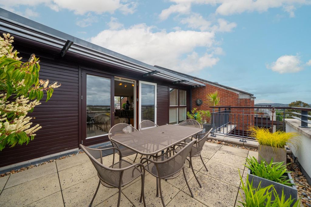 Additional image 19 of 2 bed flat for saleStandard Hill, Nottingham NG1