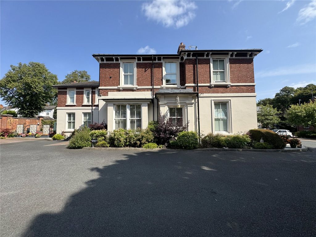 Property photo 1 of 13 Picture No. 05