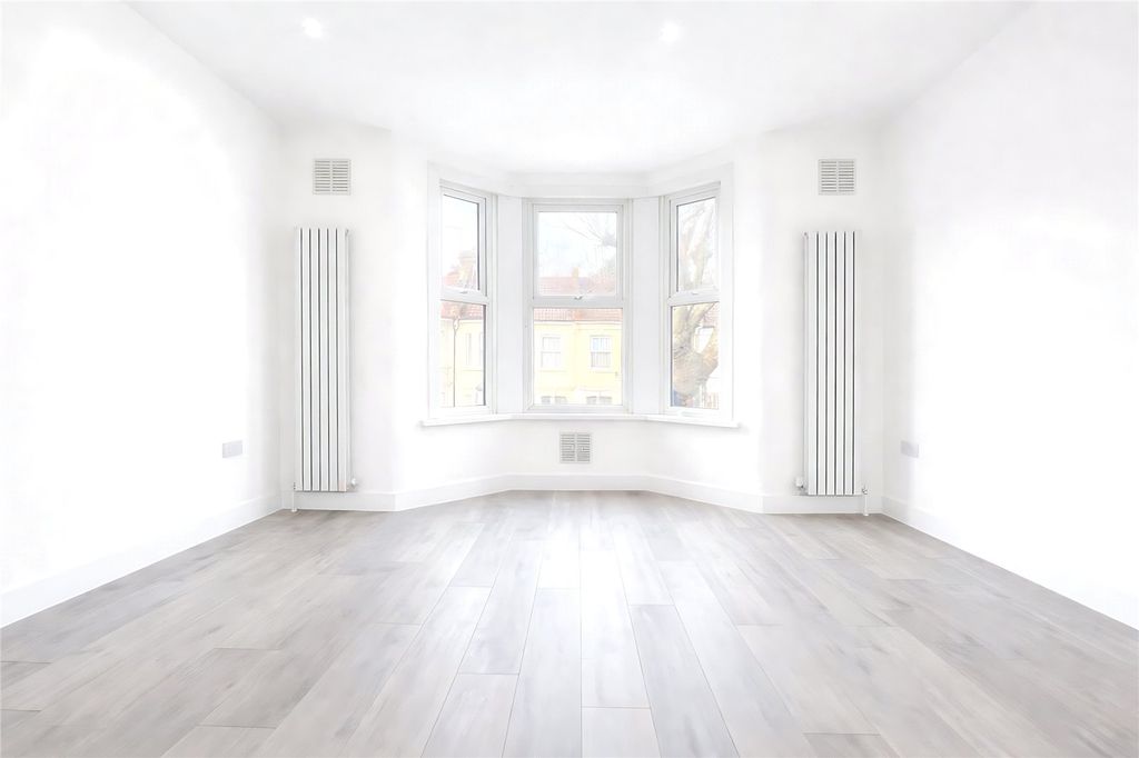 Property photo 1 of 13 Picture No. 07