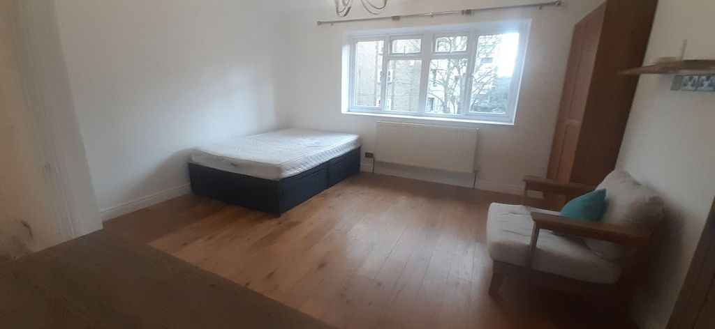 Property photo 2 of 5