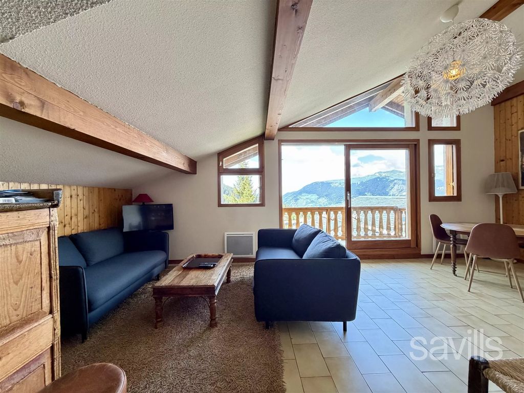 Property photo 1 of 11 Two Bedroom Apartment In Courchevel Moriond