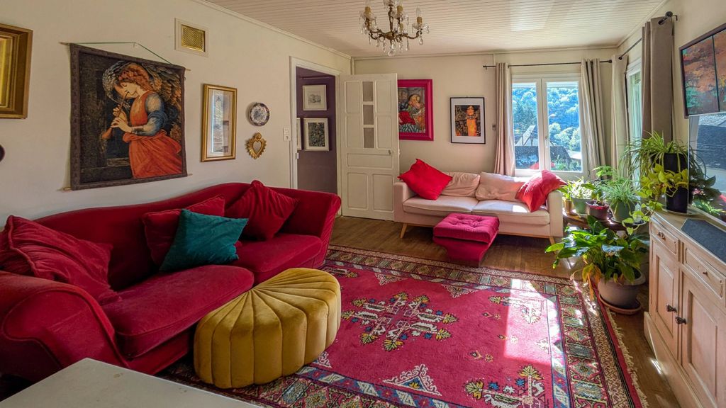 Property photo 3 of 14